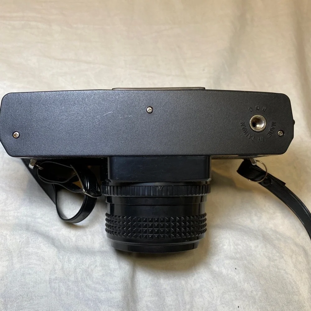 Weston‎ WX-7 35mm Film Camera 50mm Lens Vintage SLR Style Camera Untested